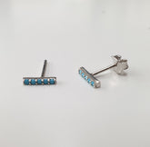 עגיל כסף פס משובץ טורקיז 1X6 מ"מ מוכסף